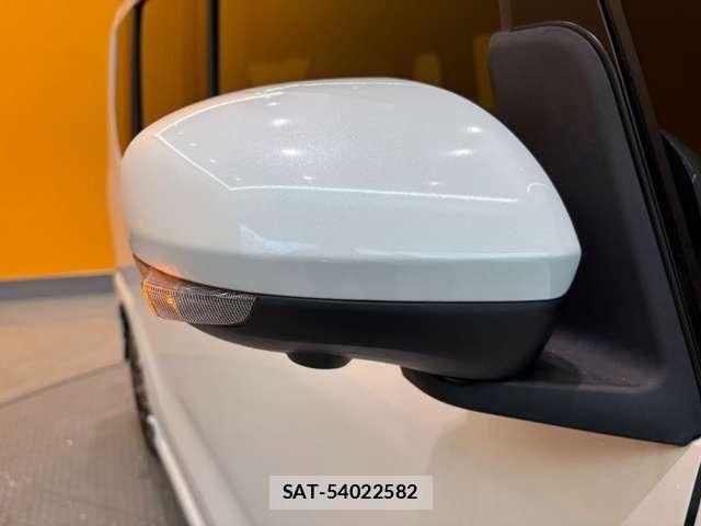 Daihatsu TANTO CUSTOM 2023-04 8369300-17