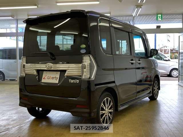 Daihatsu TANTO CUSTOM 2019-07 8369347-5