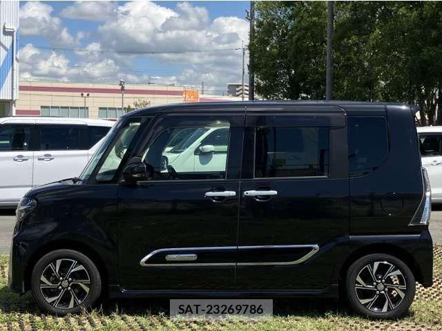 Daihatsu TANTO CUSTOM 2021-07 8369310-10