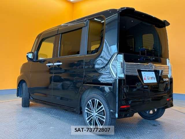 Daihatsu TANTO CUSTOM 2017-05 8369326-9