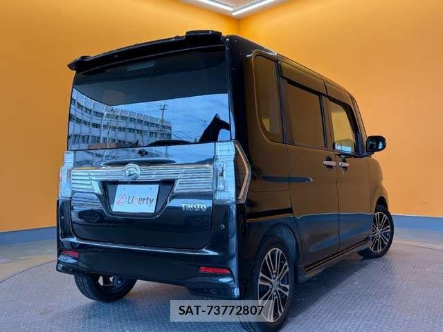Daihatsu TANTO CUSTOM 2017-05 8369326-11