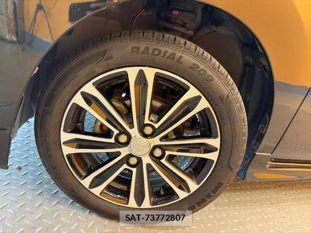 Daihatsu TANTO CUSTOM 2017-05 8369326-18