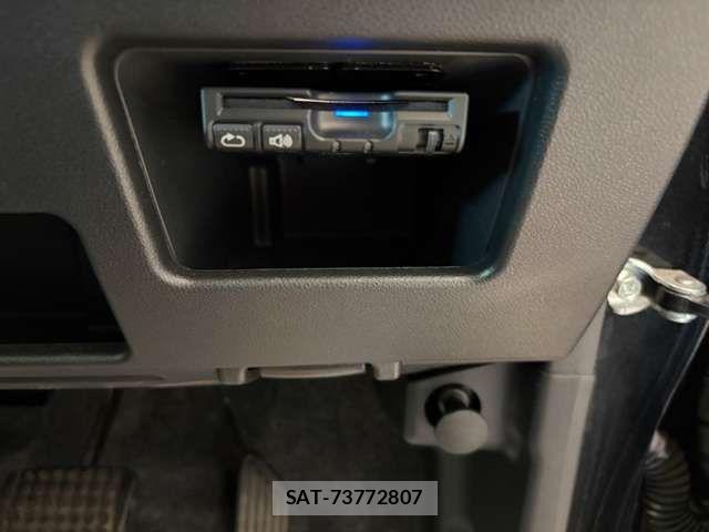 Daihatsu TANTO CUSTOM 2017-05 8369326-5