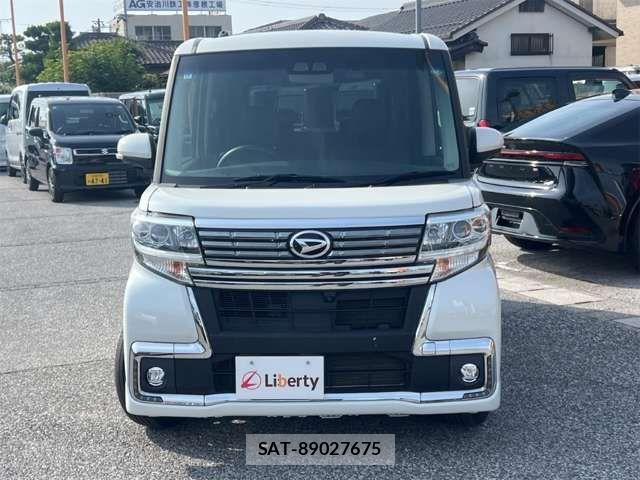 Daihatsu TANTO CUSTOM 2018-02 8369325-12