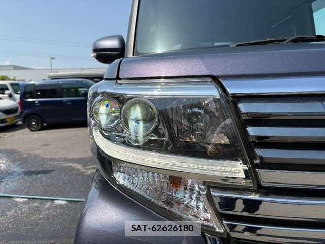 Daihatsu TANTO CUSTOM 2018-06 8369362-13
