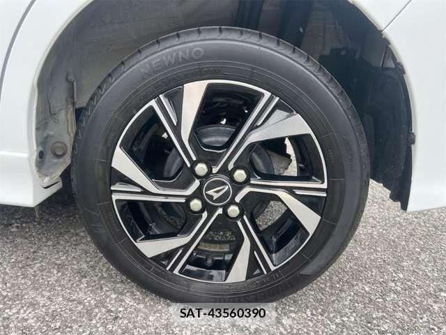 Daihatsu TANTO CUSTOM 2023-09 8369290-12