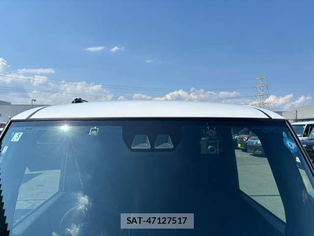 Daihatsu TANTO CUSTOM 2023-05 8369283-10