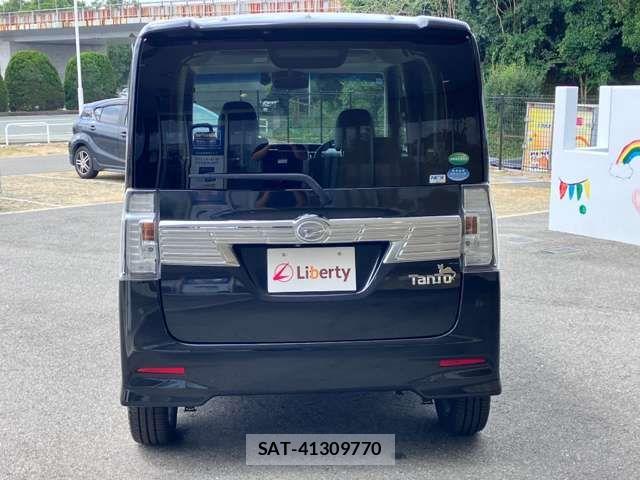Daihatsu TANTO CUSTOM 2019-02 8369321-18