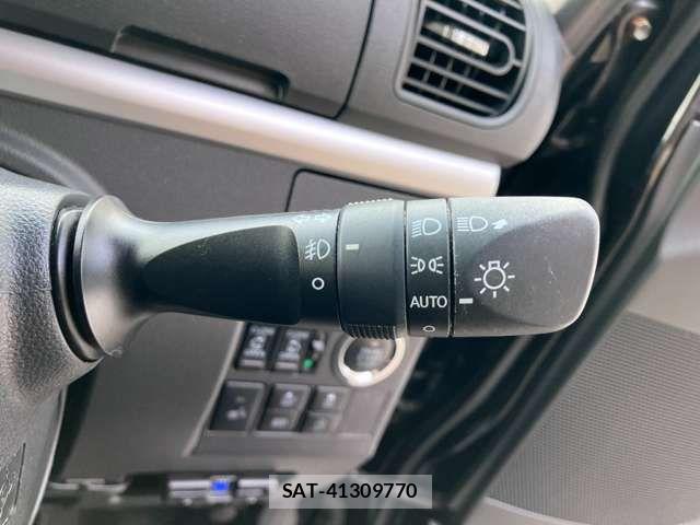 Daihatsu TANTO CUSTOM 2019-02 8369321-6