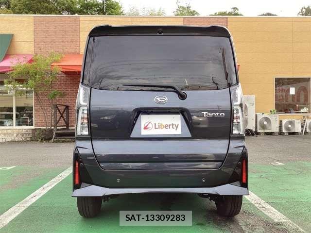 Daihatsu TANTO CUSTOM 2024-12 8369285-11