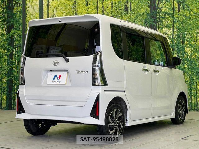 Daihatsu TANTO CUSTOM 2023-10 8369297-16