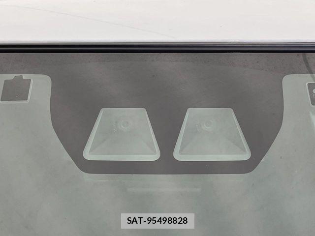 Daihatsu TANTO CUSTOM 2023-10 8369297-5