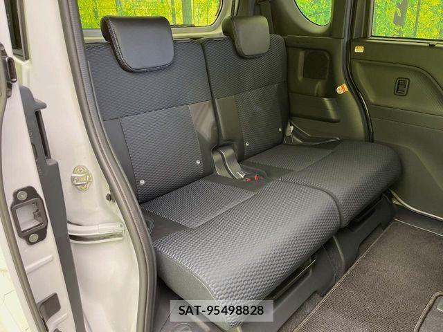 Daihatsu TANTO CUSTOM 2023-10 8369297-8