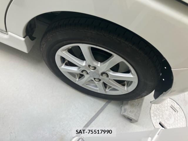 Daihatsu TANTO CUSTOM 2012-02 8369382-5