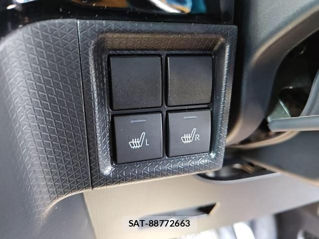 Daihatsu TANTO CUSTOM 2023-11 8369295-18