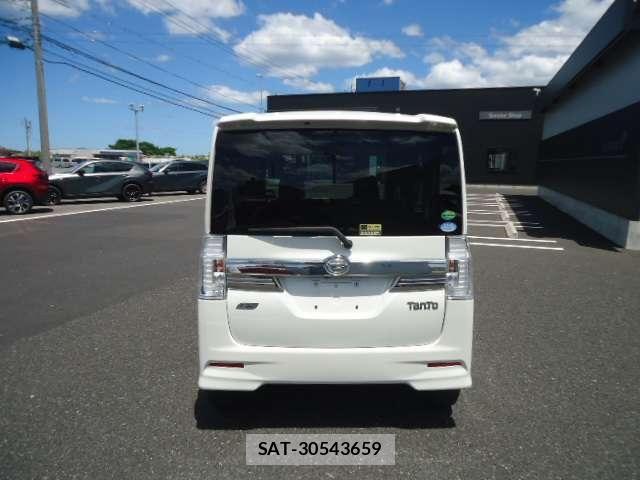 Daihatsu TANTO CUSTOM 2014-04 8369373-9
