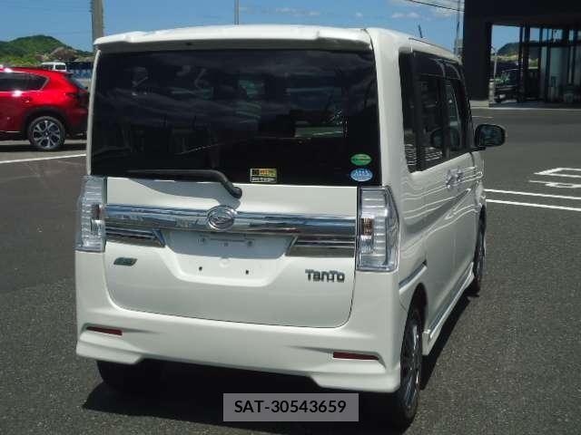 Daihatsu TANTO CUSTOM 2014-04 8369373-2