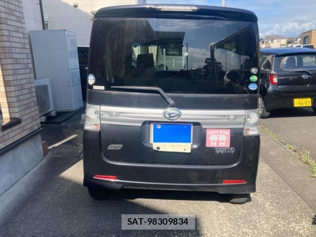 Daihatsu TANTO CUSTOM 2013-08 8369390-9