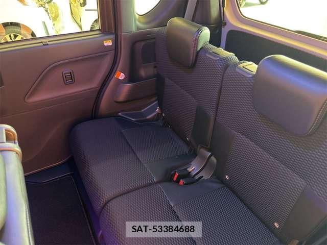 Daihatsu TANTO CUSTOM 2023-08 8369282-16