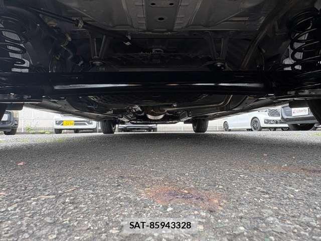 Daihatsu TANTO CUSTOM 2023-05 8369289-12