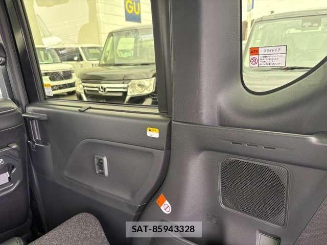 Daihatsu TANTO CUSTOM 2023-05 8369289-19