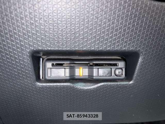 Daihatsu TANTO CUSTOM 2023-05 8369289-2