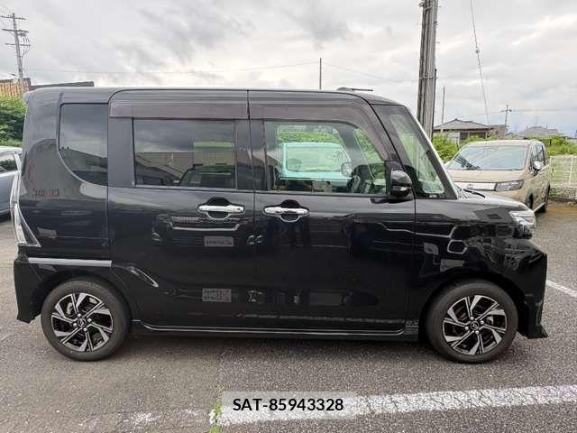 Daihatsu TANTO CUSTOM 2023-05 8369289-6
