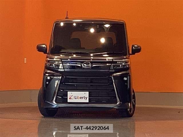 Daihatsu TANTO CUSTOM 2023-02 8369299-4