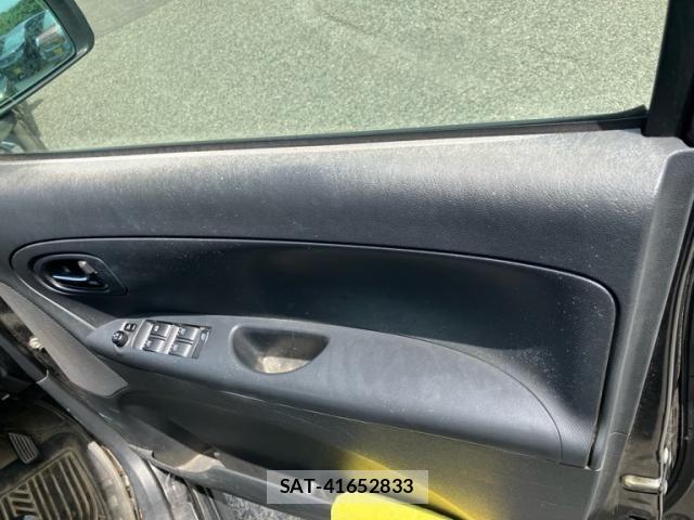 Daihatsu TANTO CUSTOM 2011-08 8369397-24