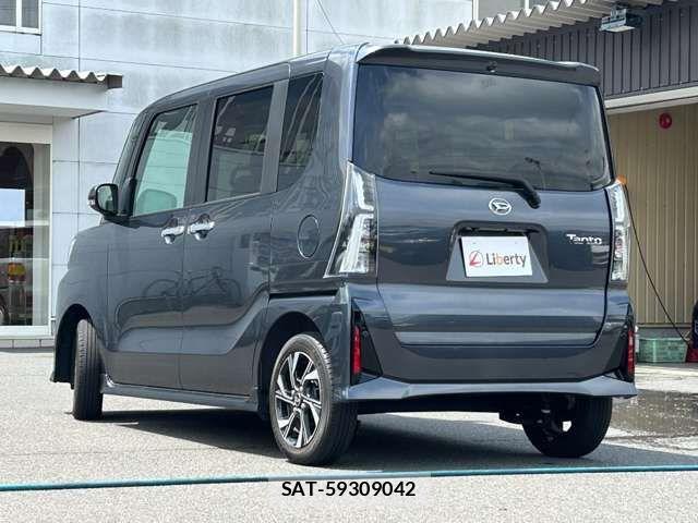 Daihatsu TANTO CUSTOM 2023-05 8369301-11