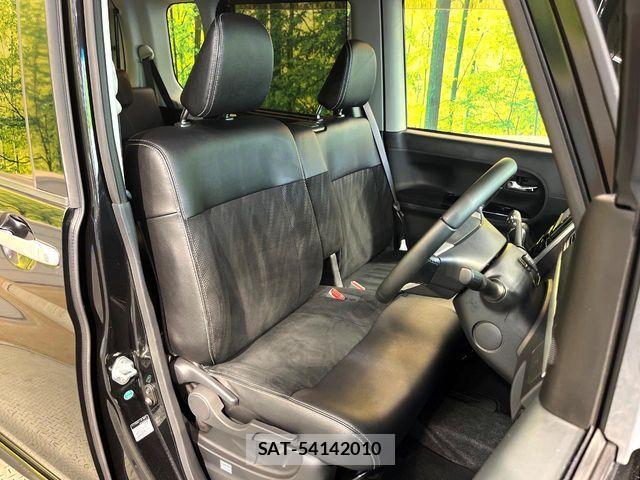 Daihatsu TANTO CUSTOM 2017-11 8369327-8