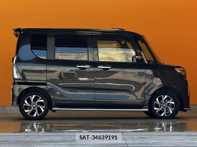 Daihatsu TANTO CUSTOM 2023-06 8369296-9