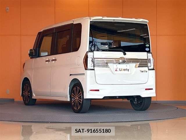 Daihatsu TANTO CUSTOM 2016-08 8369318-8