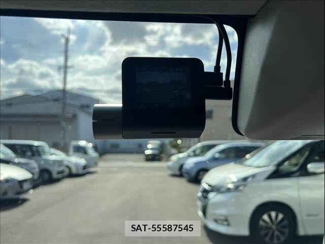 Daihatsu TANTO CUSTOM 2015-11 8369370-28