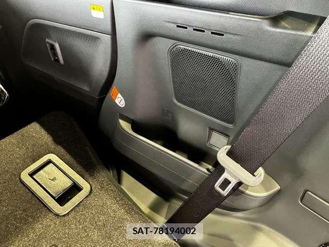 Daihatsu TANTO CUSTOM 2025-10 8369272-19