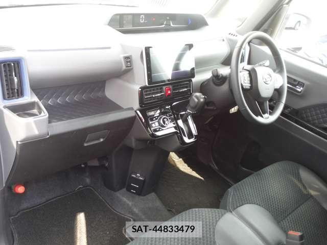 Daihatsu TANTO CUSTOM 2020-05 8369341-12
