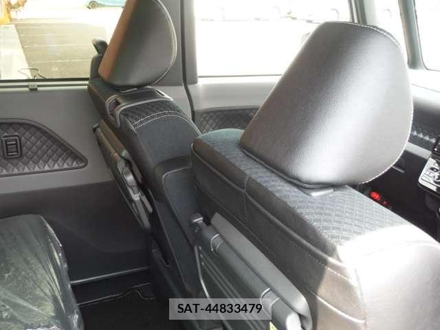 Daihatsu TANTO CUSTOM 2020-05 8369341-16