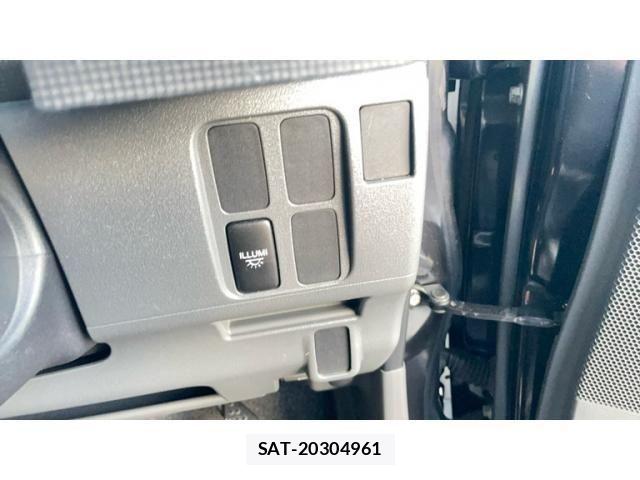 Daihatsu TANTO CUSTOM 2009-09 8372281-11