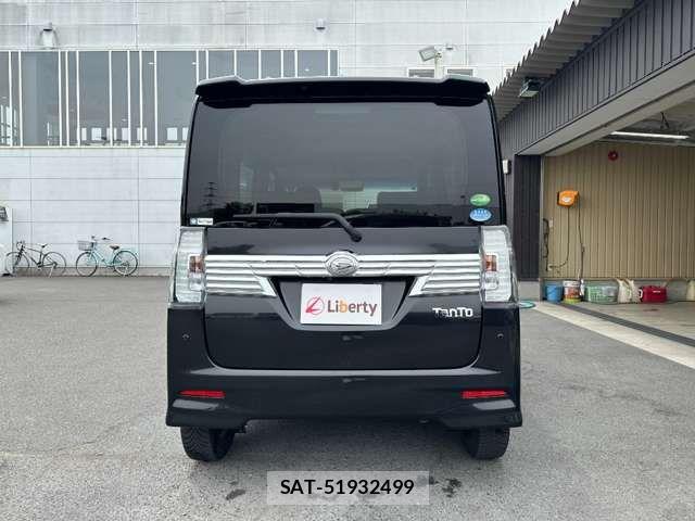Daihatsu TANTO CUSTOM 2019-04 8372278-8