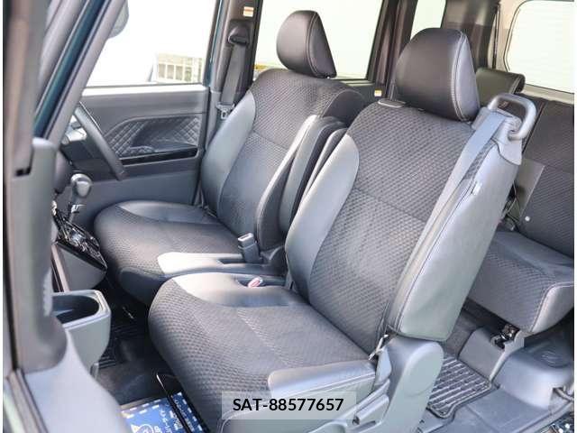 Daihatsu TANTO CUSTOM 2022-03 8415396-4