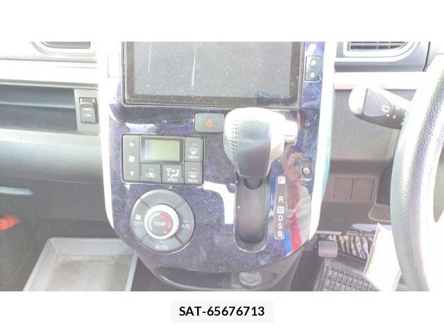 Daihatsu TANTO CUSTOM 2017-10 8415412-15
