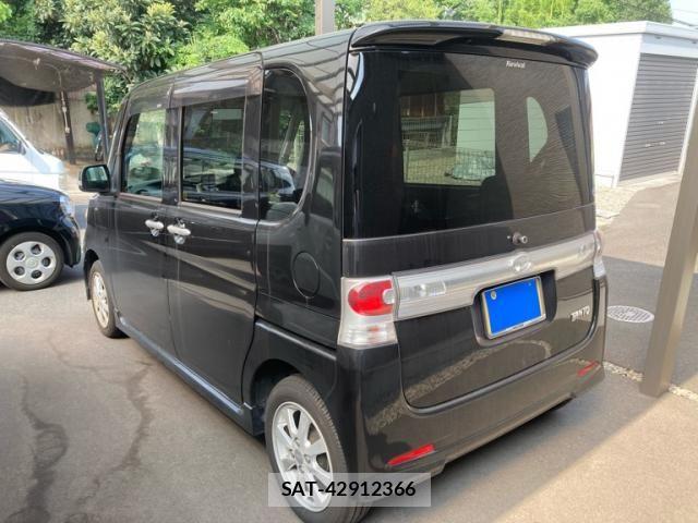 Daihatsu TANTO CUSTOM 2009-10 8415428-1