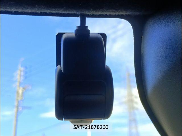 Daihatsu TANTO CUSTOM 2023-10 8415395-6