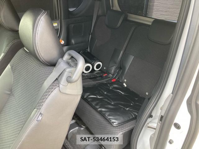 Daihatsu TANTO CUSTOM 2019-09 8438983-12
