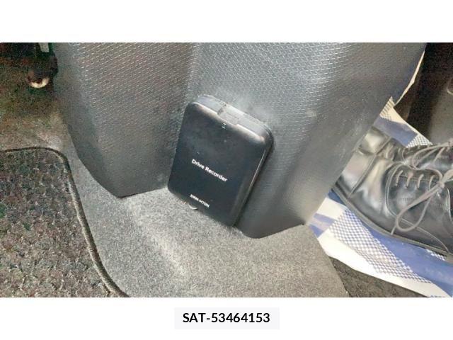 Daihatsu TANTO CUSTOM 2019-09 8438983-20
