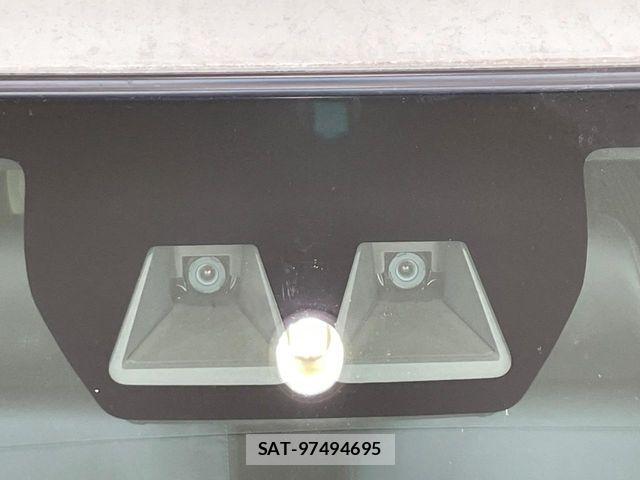 Daihatsu TANTO CUSTOM 2023-10 8438976-5