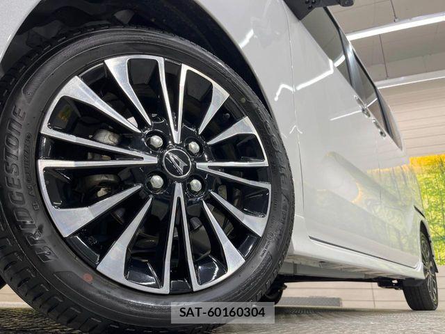 Daihatsu TANTO CUSTOM 2023-08 8458605-12