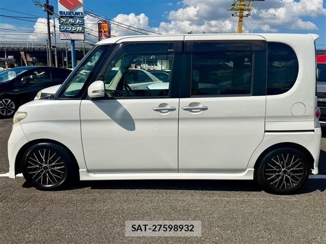 Daihatsu TANTO CUSTOM 2010-08 8486174-27