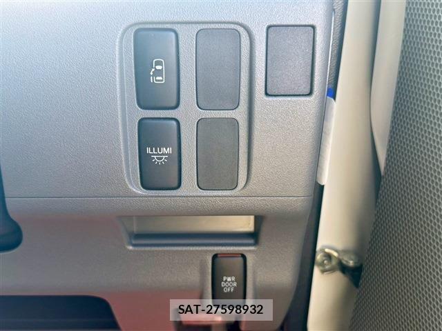 Daihatsu TANTO CUSTOM 2010-08 8486174-7