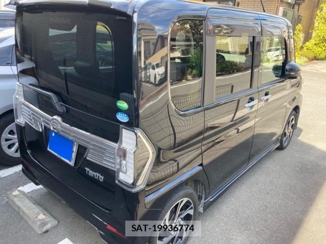 Daihatsu TANTO CUSTOM 2019-02 8527735-2